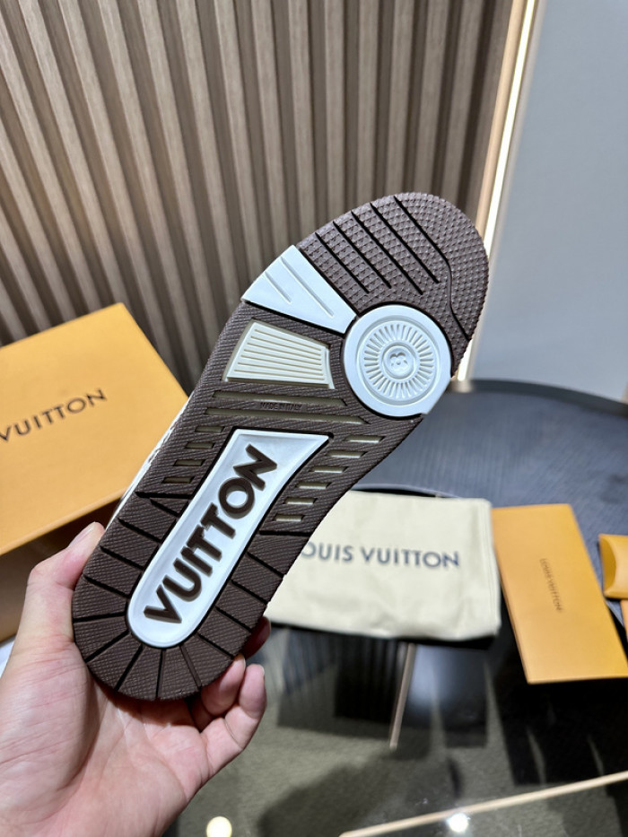 lv snekaers l0000164