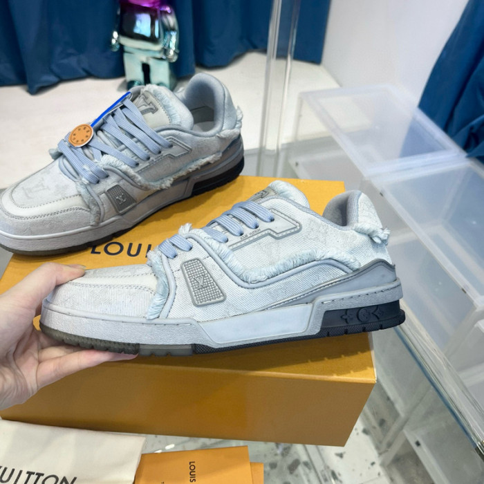 lv snekaers l0000258