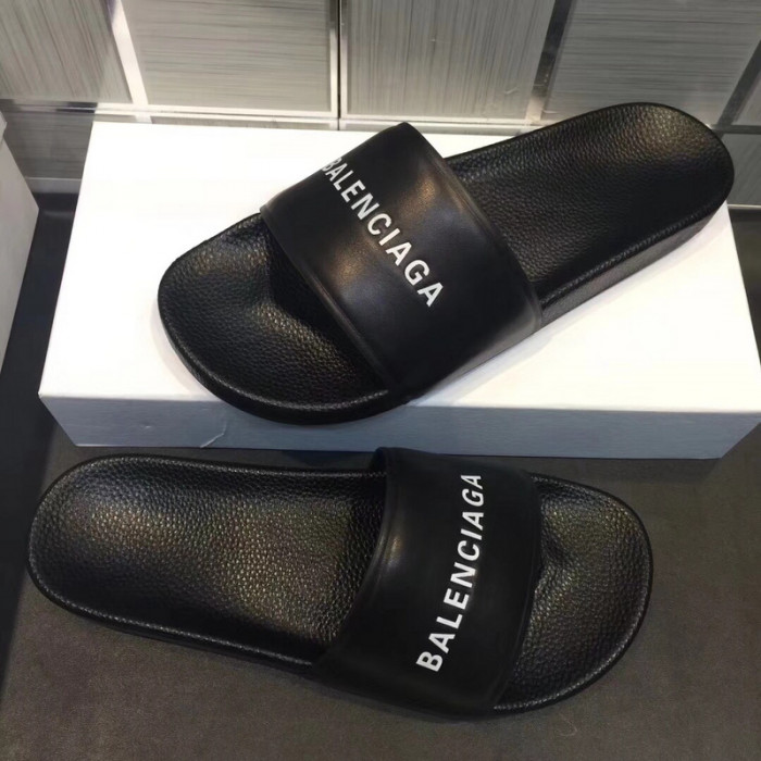 balenciag* sandal bs33