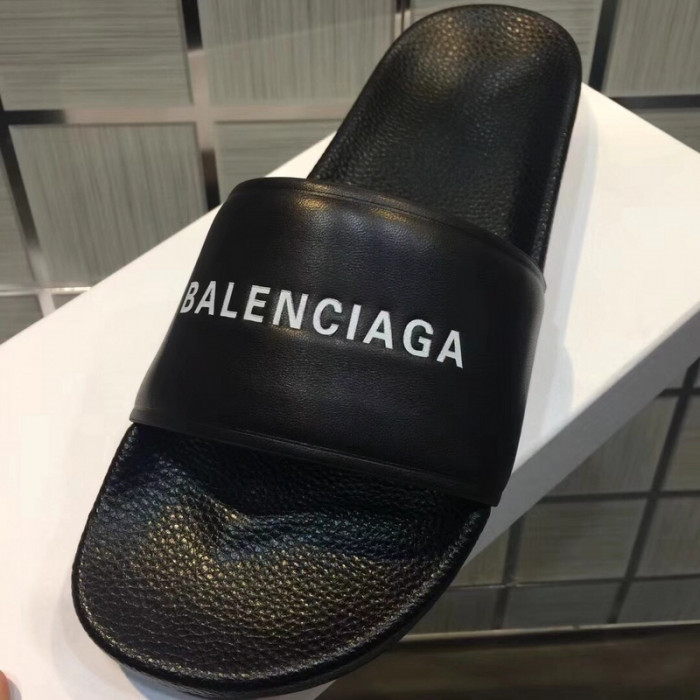 balenciag* sandal bs33