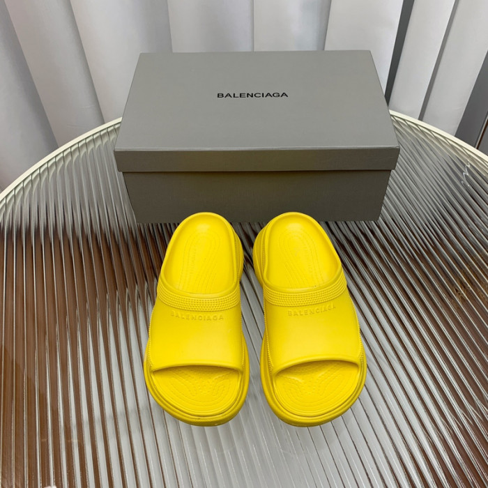 balenciag* sandal bs65