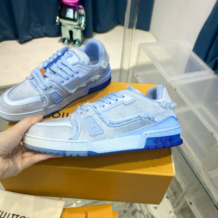 lv snekaers l0000257