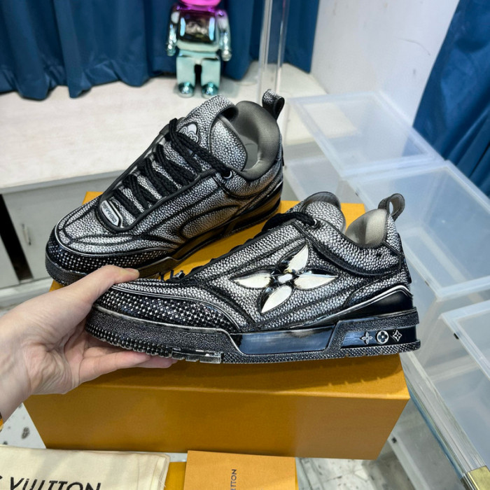 lv skate snekaers l0000218