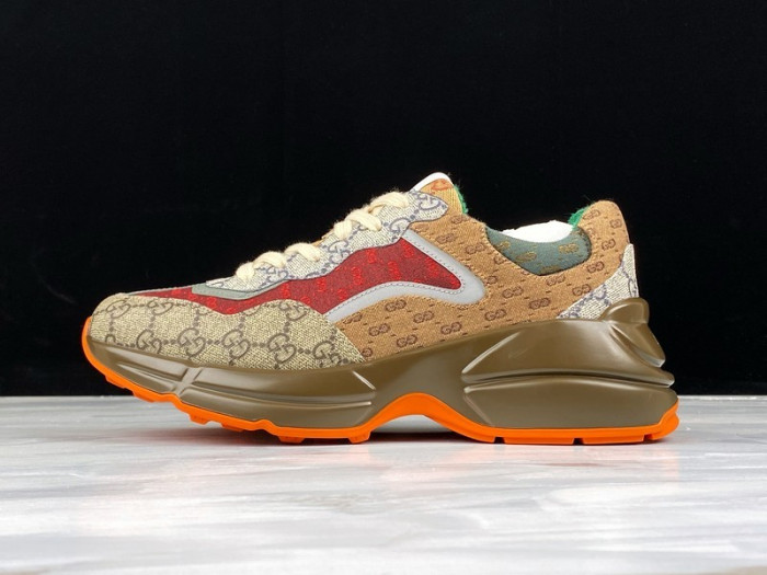 G*u*i* rhyton sneaker