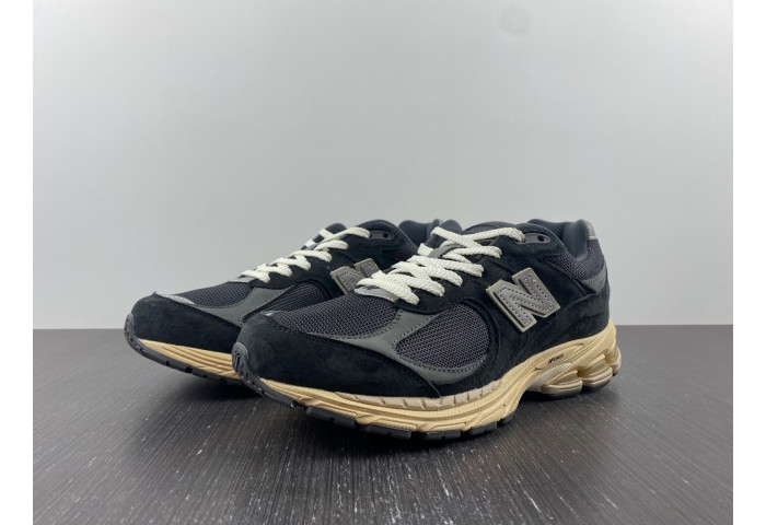 Bape x New Balance 2002R M2002RHO DFY9