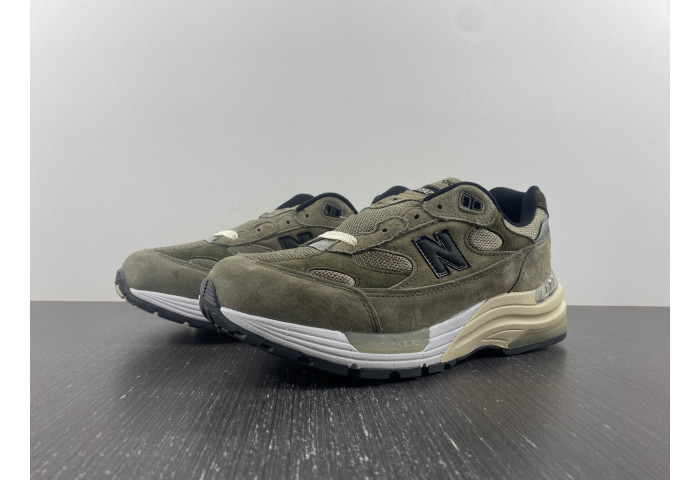 Bape x New Balance 2002R M2002RHO DFY16