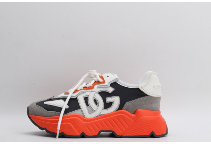DG Sneaker09