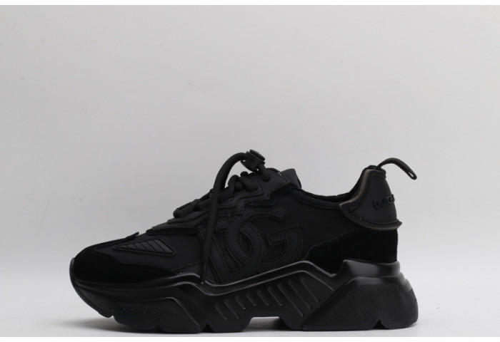 DG Sneaker 40