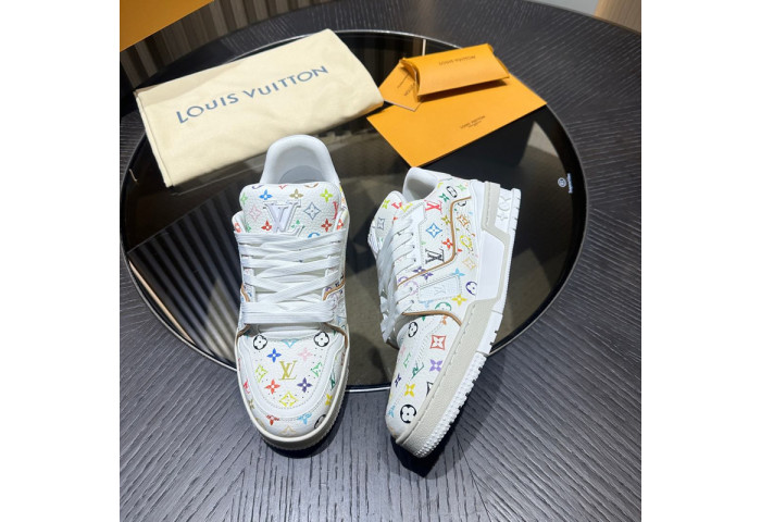 LV snekaers L0000496