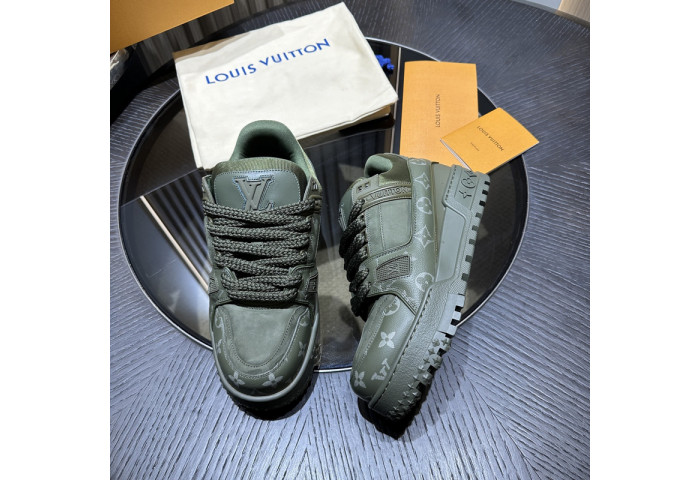 LV snekaers L0000544