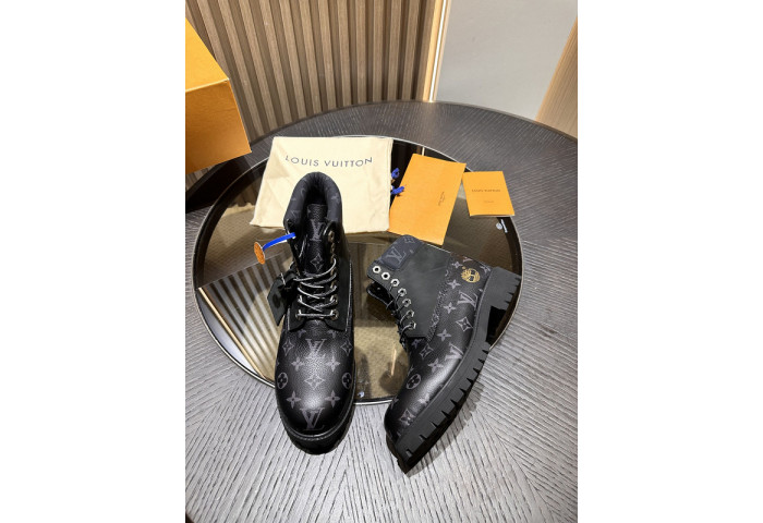 LV Boots L0000372