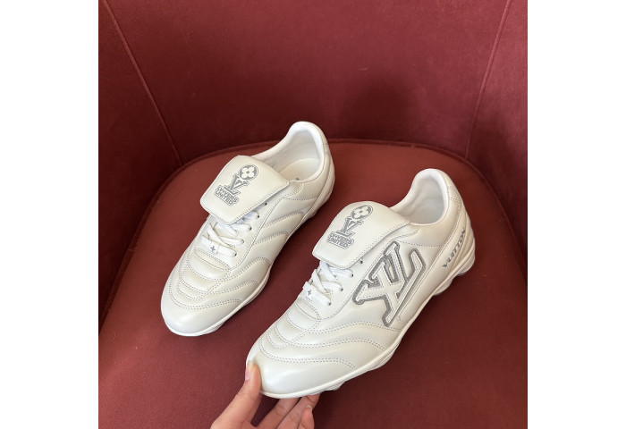 LV snekaers L0000553