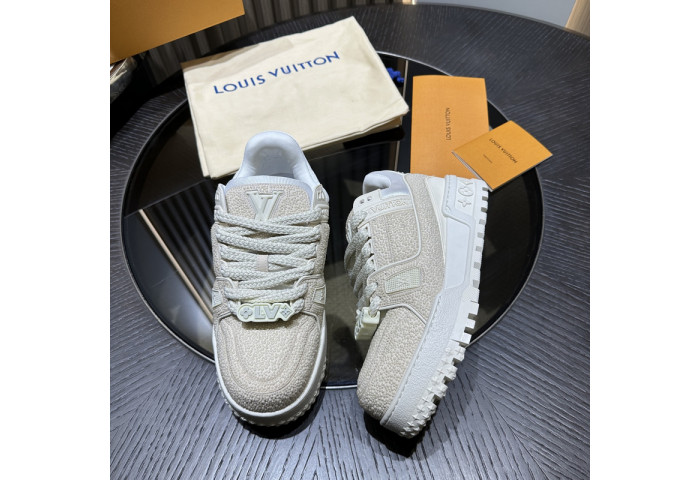 LV snekaers L0000545