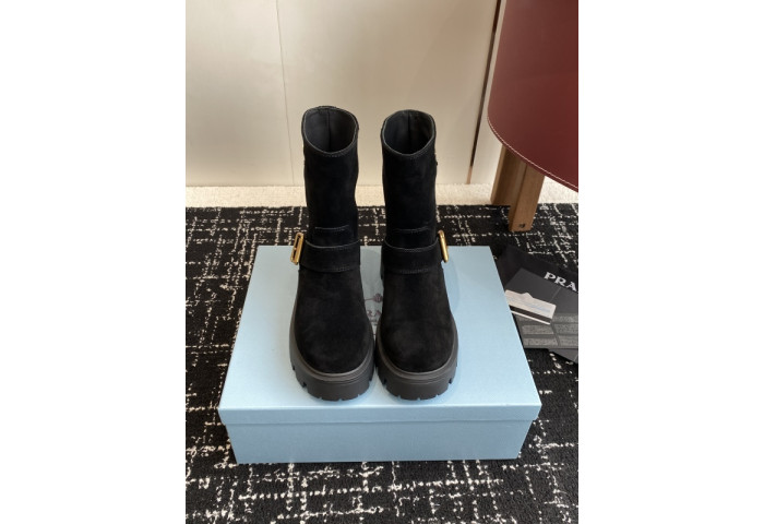 PRAD* boots P226