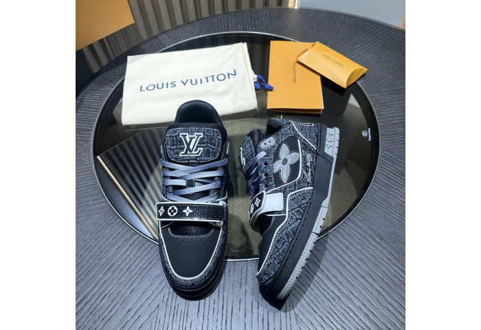 LV snekaers L0000486