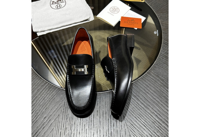 Hermes loafers HM062