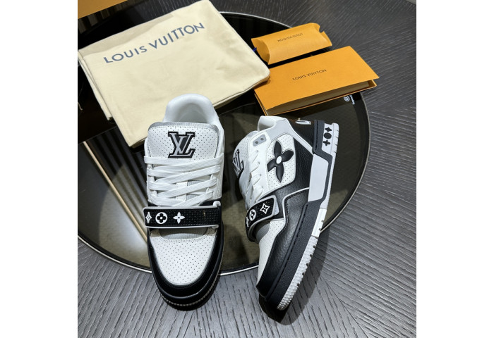 LV snekaers L0000541