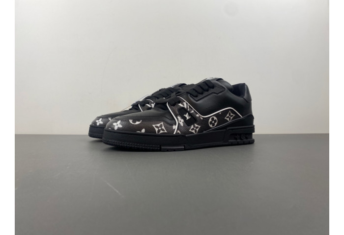 LV snekaers L0000560