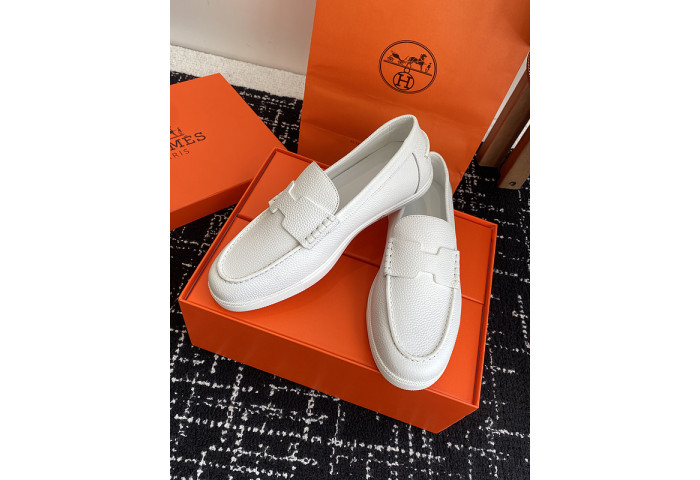 Hermes loafers HM093
