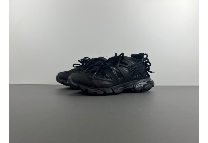 Balenciaga track W3CO1 1000