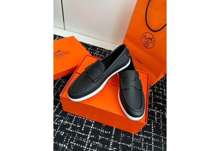 Hermes loafers HM092