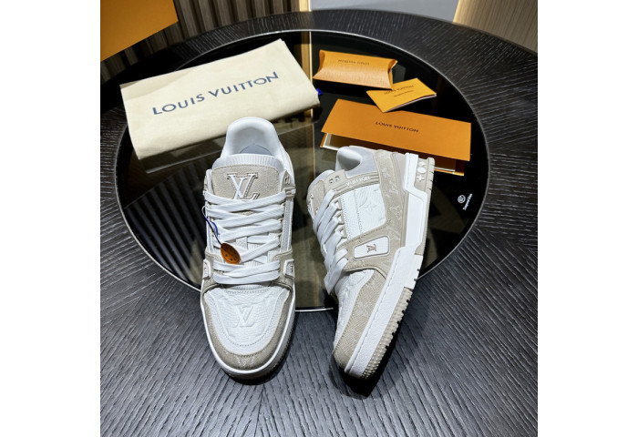 LV snekaers L0000616