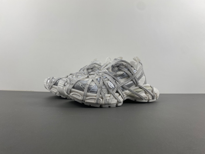 Balenciaga 3XL sneaker pop17