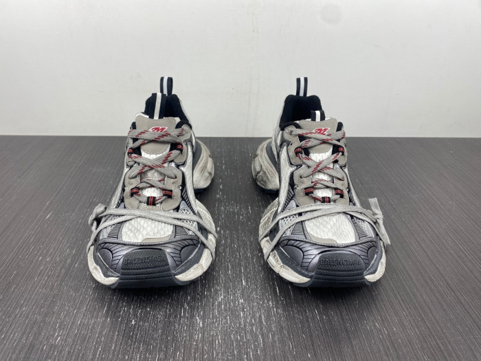 Balenciaga 3XL SNEAKER 8000083