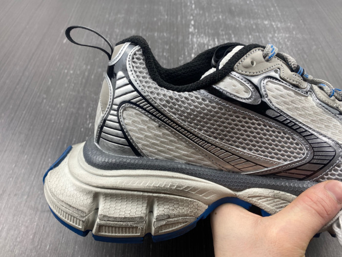 Balenciaga 3XL SNEAKER 8000077