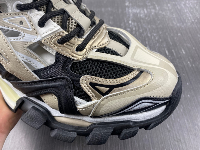 Balenciaga track 8000075