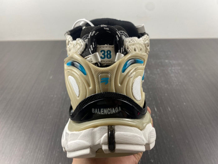 Balenciaga RUNNER 8000061