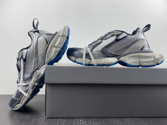 Balenciaga 3XL SNEAKER 8000077