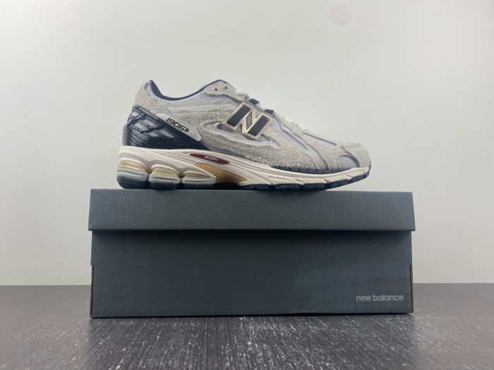 new Balance x WTAPS 2020 DFY30