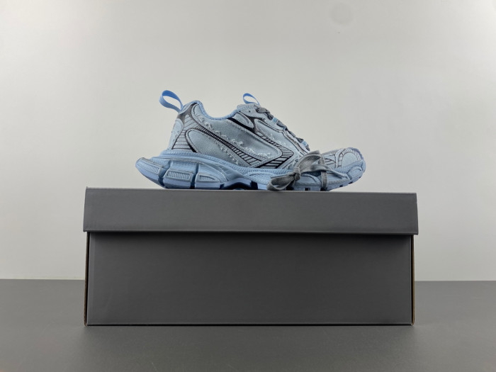 Balenciaga 3XL sneaker pop15