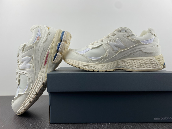Bape x New Balance 2002R M2002RHO DFY11