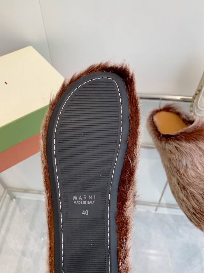 Marni Slides M007