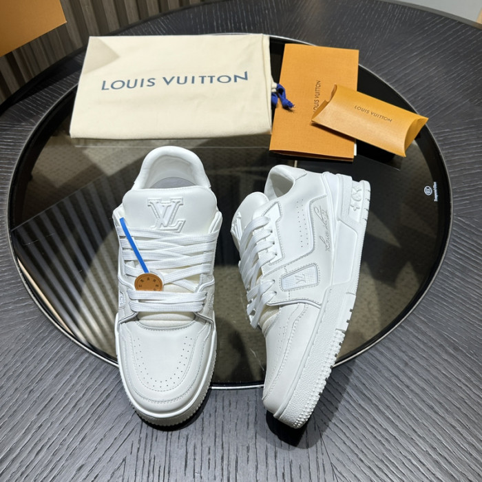 LV snekaers L0000490