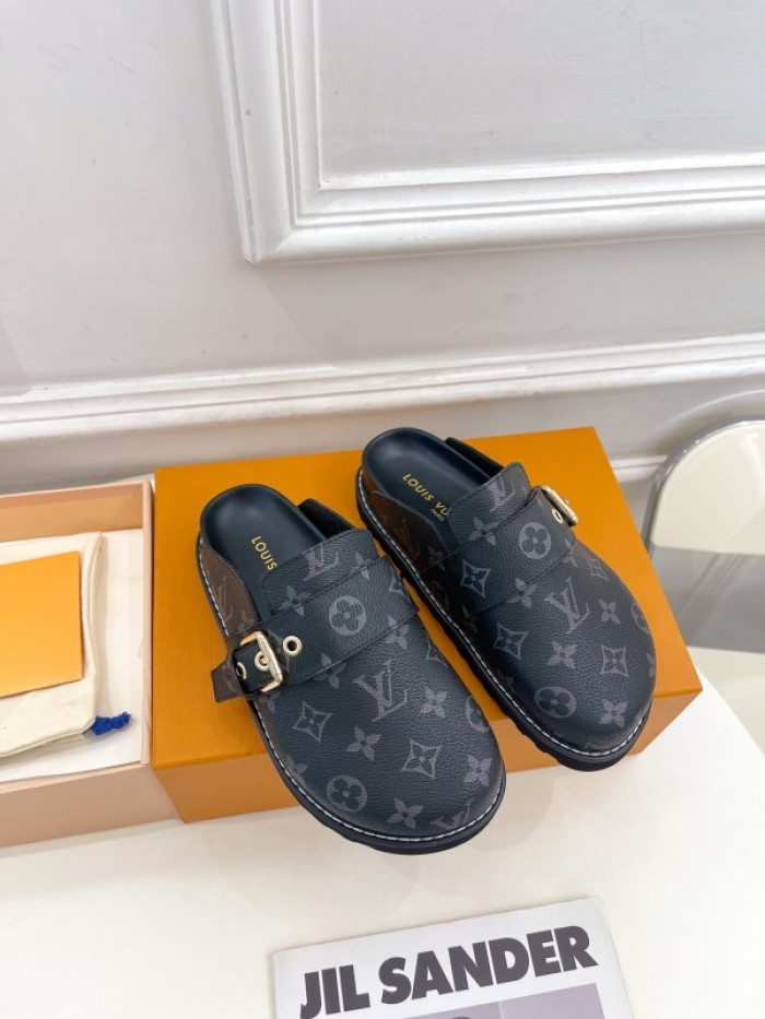 L&V sandal 244