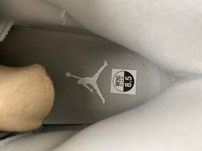 Air Jordan 11 Retro Grand Finale AR0715-110