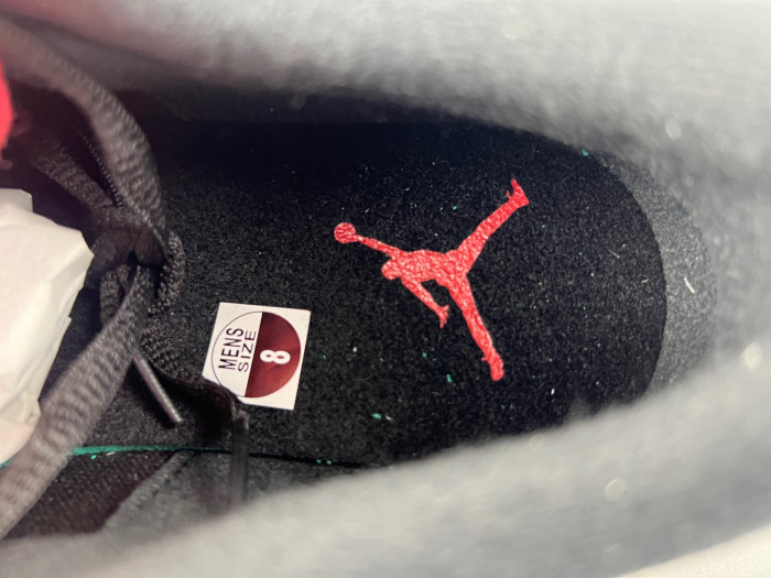 Air Jordan 4 RM Black Gorge Green University Red FQ7939-003