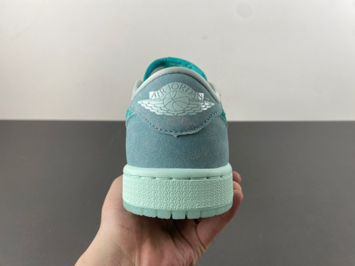 Air Jordan 1 Low OG “Washed Teal” HQ8111-300