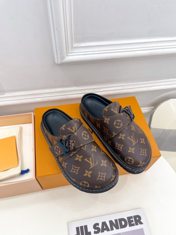 L&V sandal 242