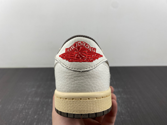 TRAVIS SCOTT X AIR JORDAN 1 LOW “Reverse Mocha” KIDS DO5442-162