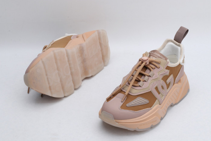 DG Sneaker08