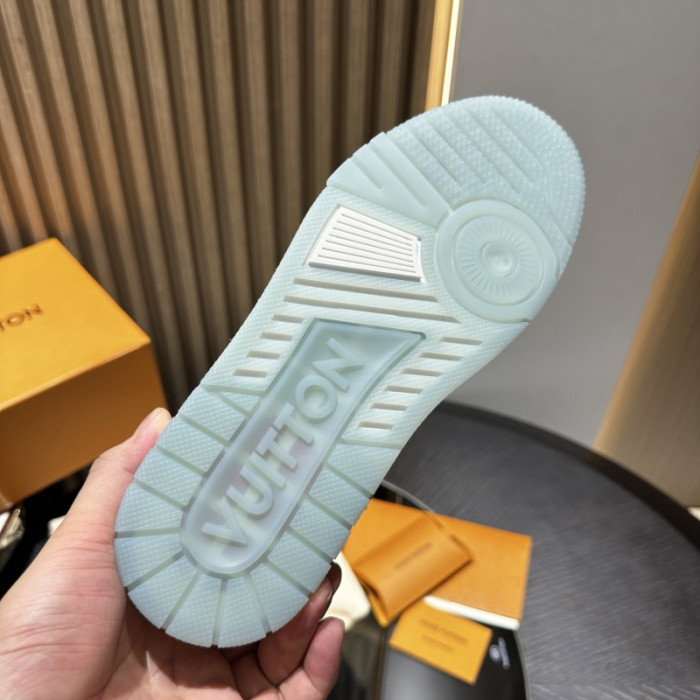 LV snekaers L0000643