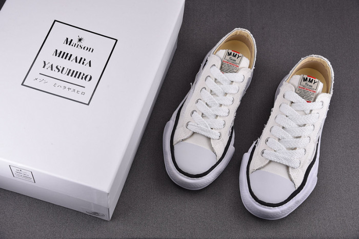 Ma*s*n mihara yasuhiro sneaker mmys36