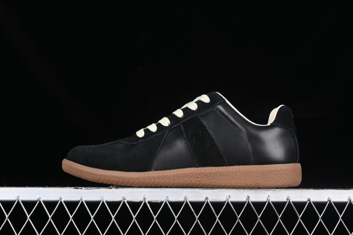 ma*s*n Ma*i*la calfskin black s58ws0106