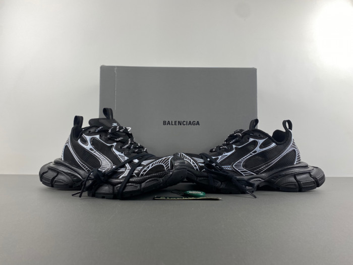 BALENCIAGA 3xl SNEAKER W3XL2 0236