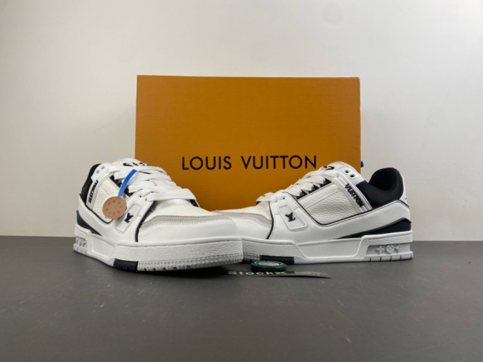 LV snekaers L0000784