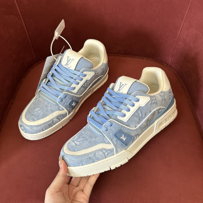 LV snekaers L0000817